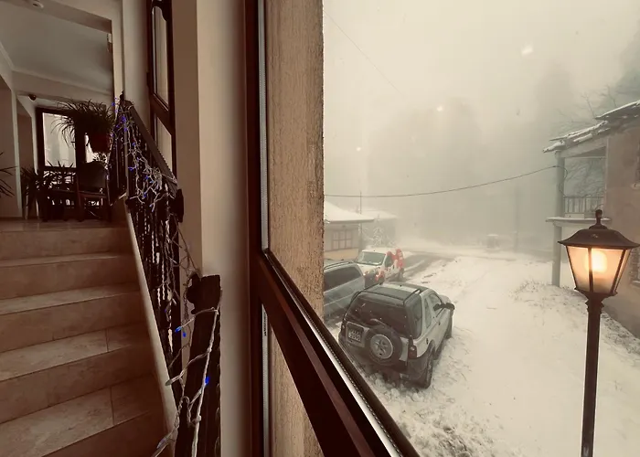 фокс хаус Fox House Hotel Peshtera (Pazardzhik)