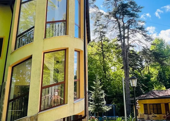 Hotel фокс хаус Fox House Peshtera (Pazardzhik)